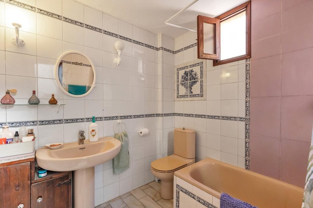 Rivitaloasunto merinäköalalla Cabo Cerverassa, Torreviejassa