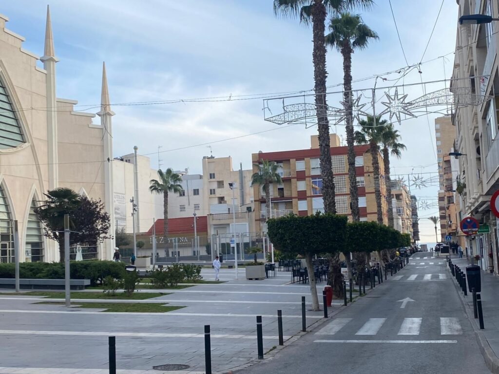 Koti ja oma ulkotila – Estacion de autobuses