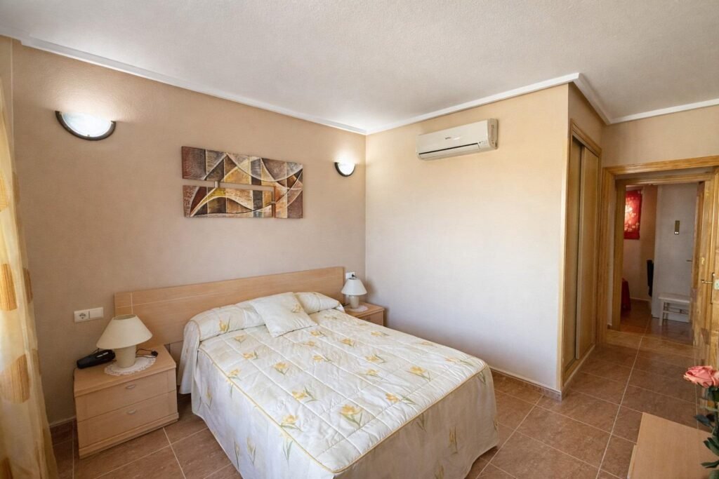 Penthouse - Torrevieja - 155000 EUR
