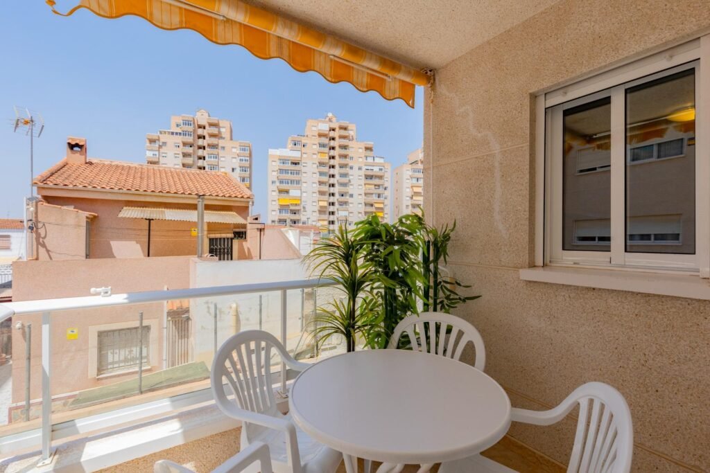 Flat - Torrevieja - 129000 EUR