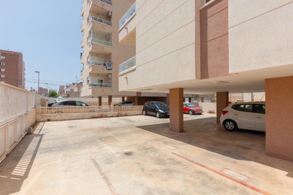 Flat - Torrevieja - 129000 EUR