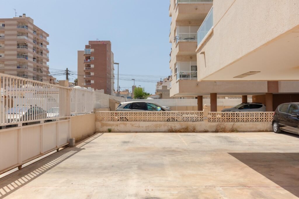 Flat - Torrevieja - 129000 EUR