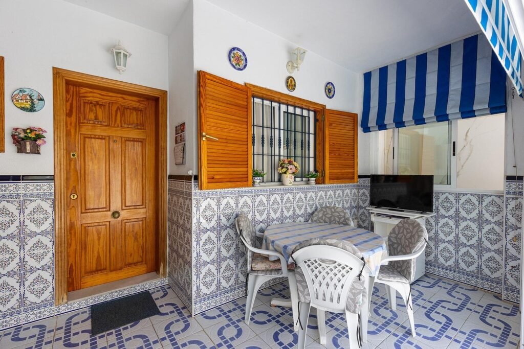 Un hogar acogedor con terraza propia