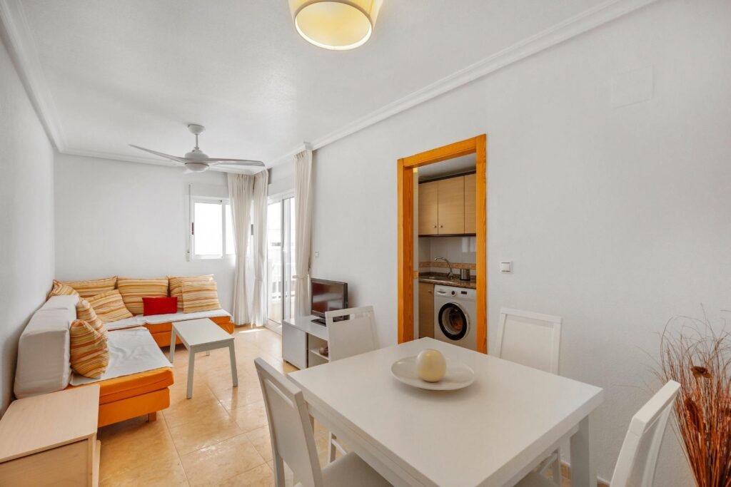 Flat - Torrevieja - 129000 EUR