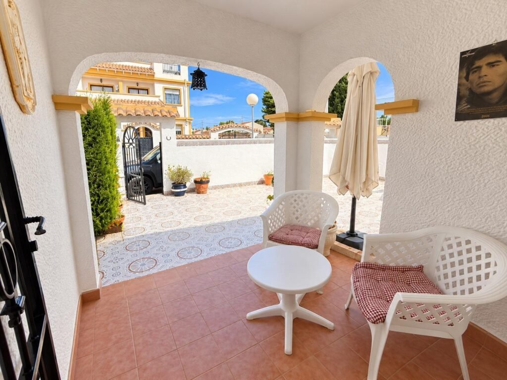Terraced house - Torrevieja - 239900 EUR