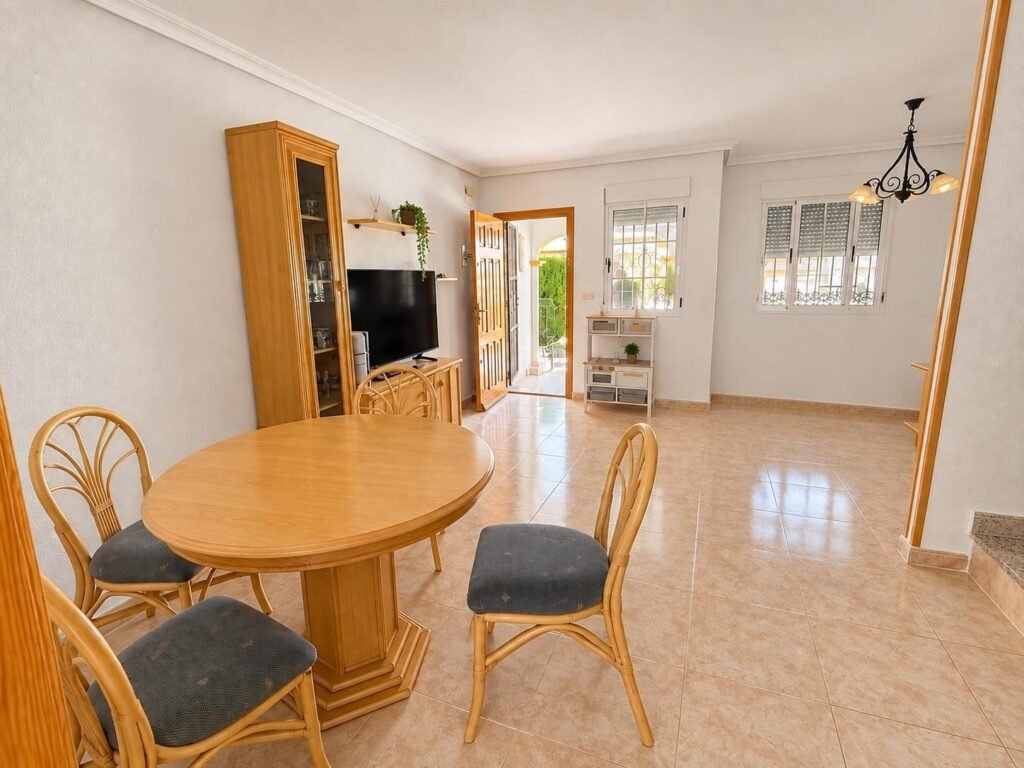 Terraced house - Torrevieja - 239900 EUR