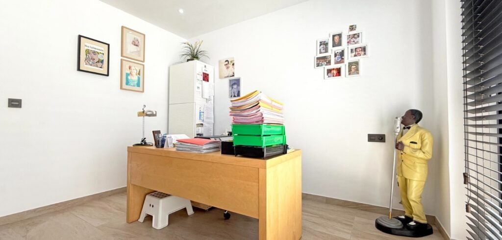 Mūsdienīga villa ar baseinu Villamartín
