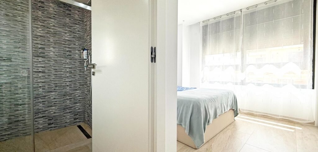 Mūsdienīga villa ar baseinu Villamartín