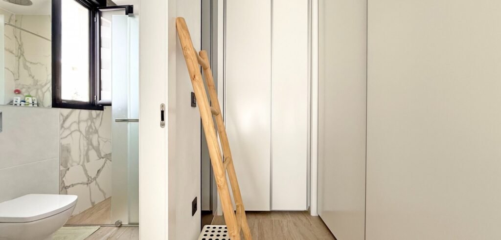 Mūsdienīga villa ar baseinu Villamartín