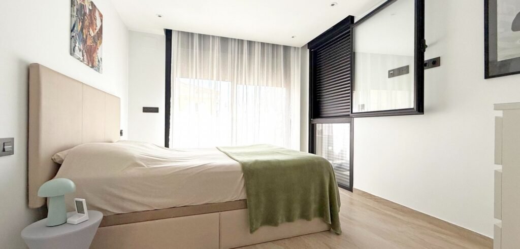 Mūsdienīga villa ar baseinu Villamartín