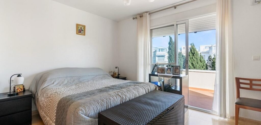 Detached Villa - Orihuela Costa - 295000 EUR