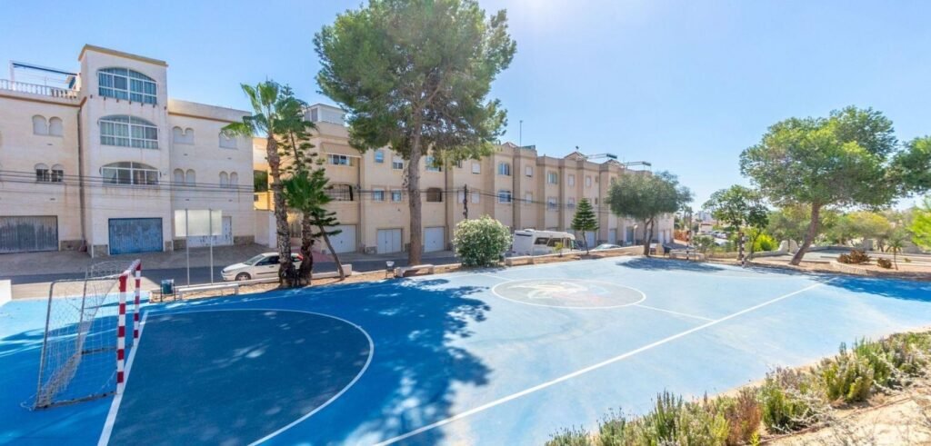 Detached Villa - Orihuela Costa - 295000 EUR