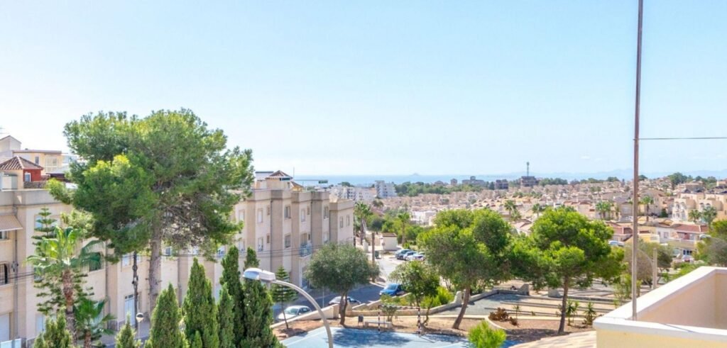 Detached Villa - Orihuela Costa - 295000 EUR