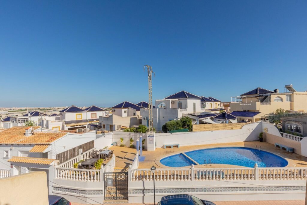 Renovēts duplex Los Balcones