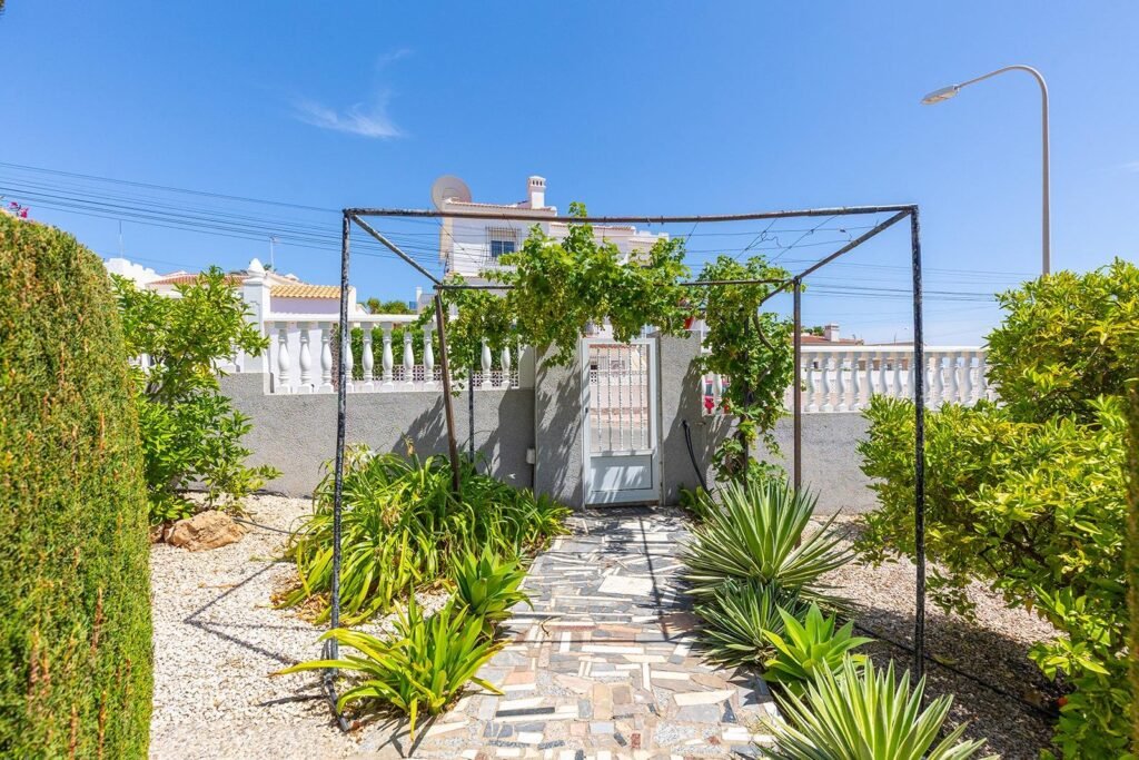 Villa mit Privatpool in Ciudad Quesada