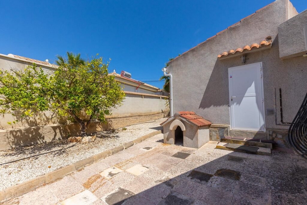 Villa mit Privatpool in Ciudad Quesada