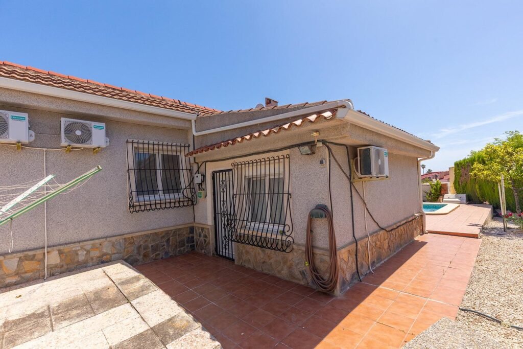 Villa mit Privatpool in Ciudad Quesada