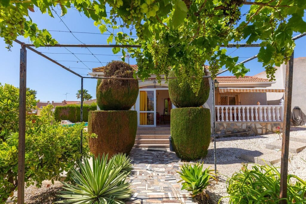 Villa mit Privatpool in Ciudad Quesada
