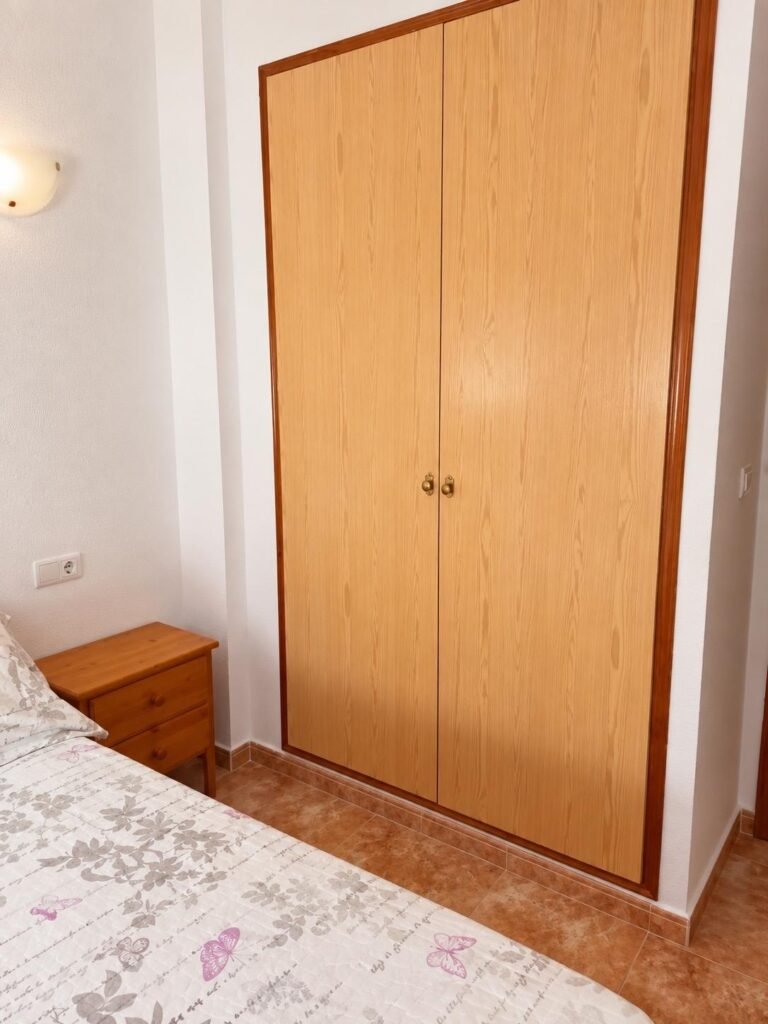 Koti ja yhteinen uima-allas – Centro
