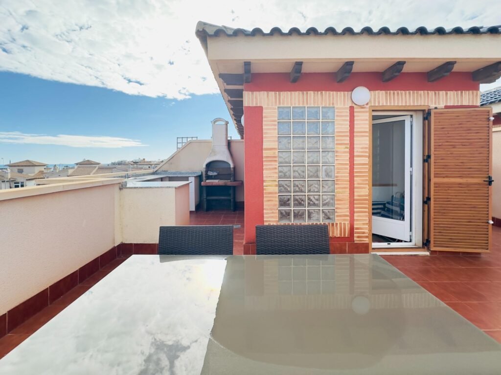 Terrasse privée sur le toit à Playa Flamenca