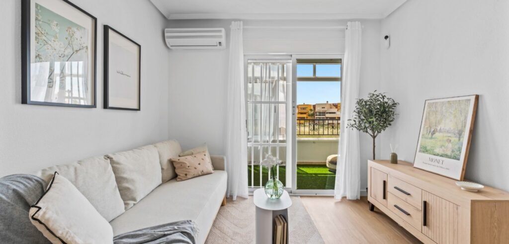 Appartement lumineux en rez-de-chaussée