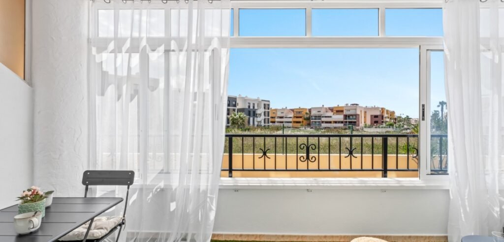 Appartement lumineux en rez-de-chaussée