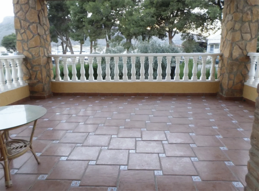 Omaa rauhaa maaseutukodissa – Orihuela