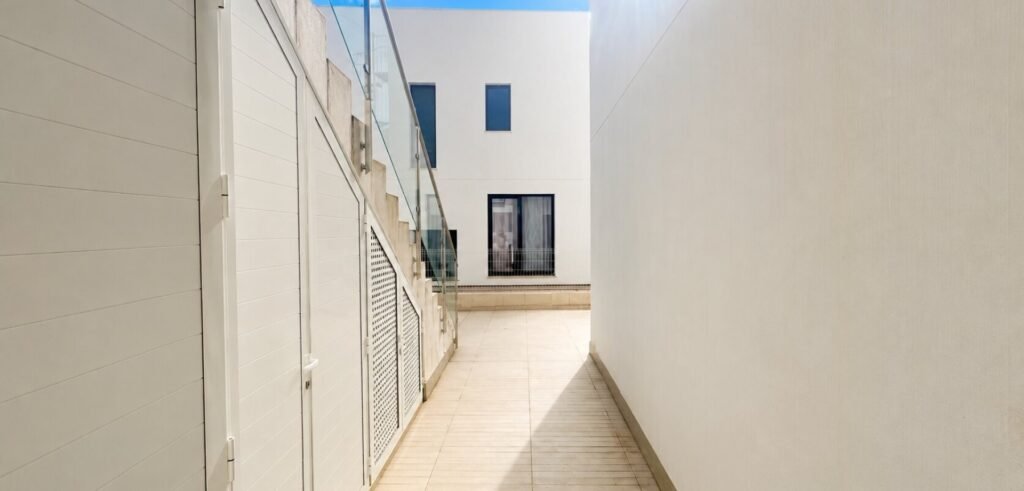 A garden home with solar panels in Punta Prima