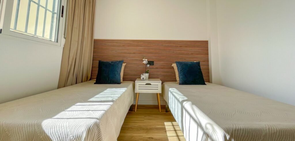 Renovēta rindu māja ar dārzu, Orihuela Costa