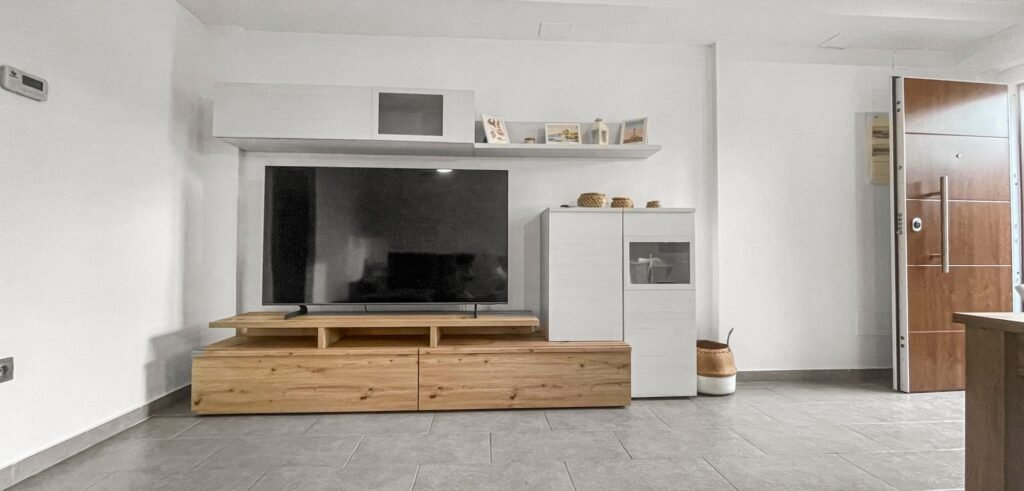 A roof terrace near the beach in El Mojón