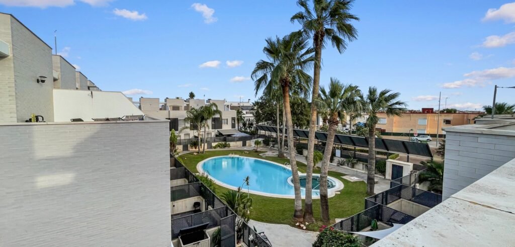 A roof terrace near the beach in El Mojón