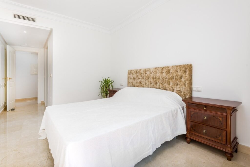 Narożny apartament przy polu Roda Golf