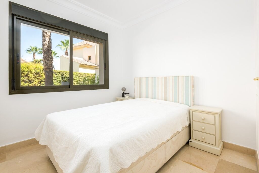 Narożny apartament przy polu Roda Golf