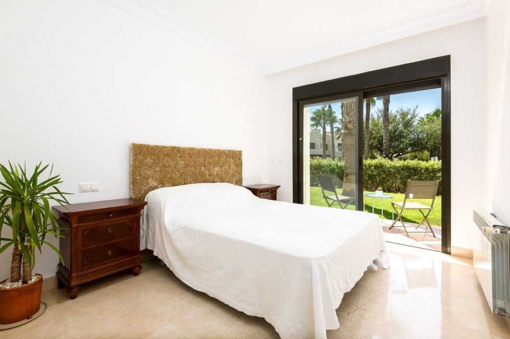 Narożny apartament przy polu Roda Golf
