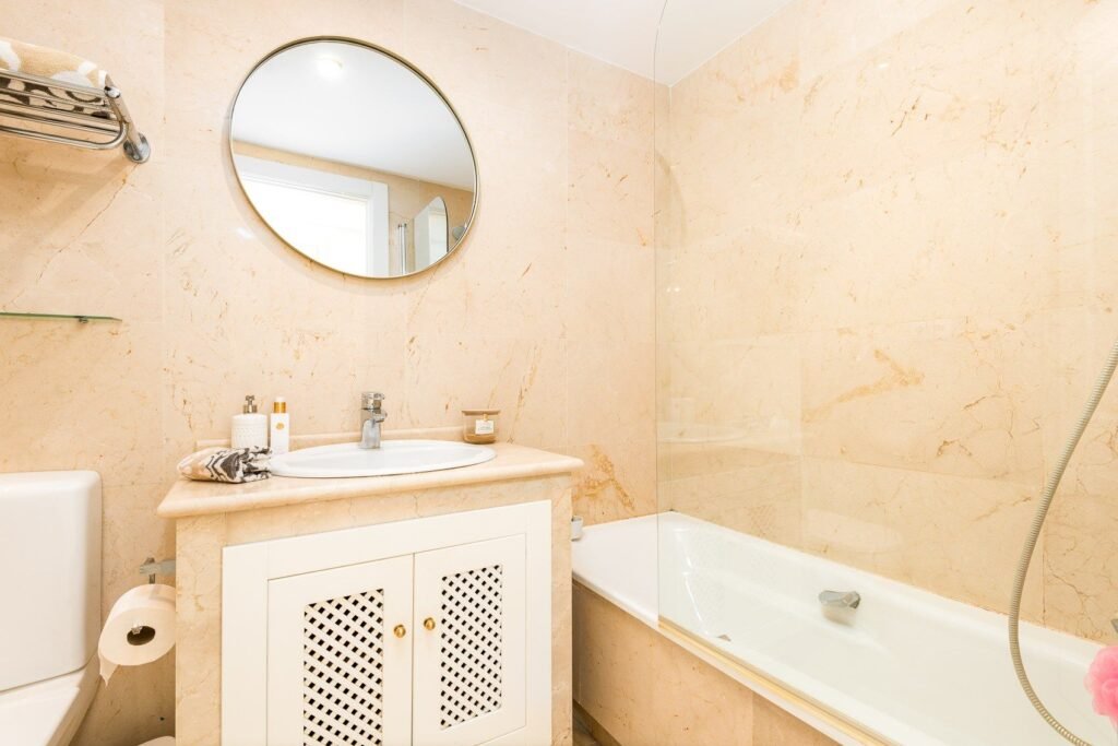 Narożny apartament przy polu Roda Golf