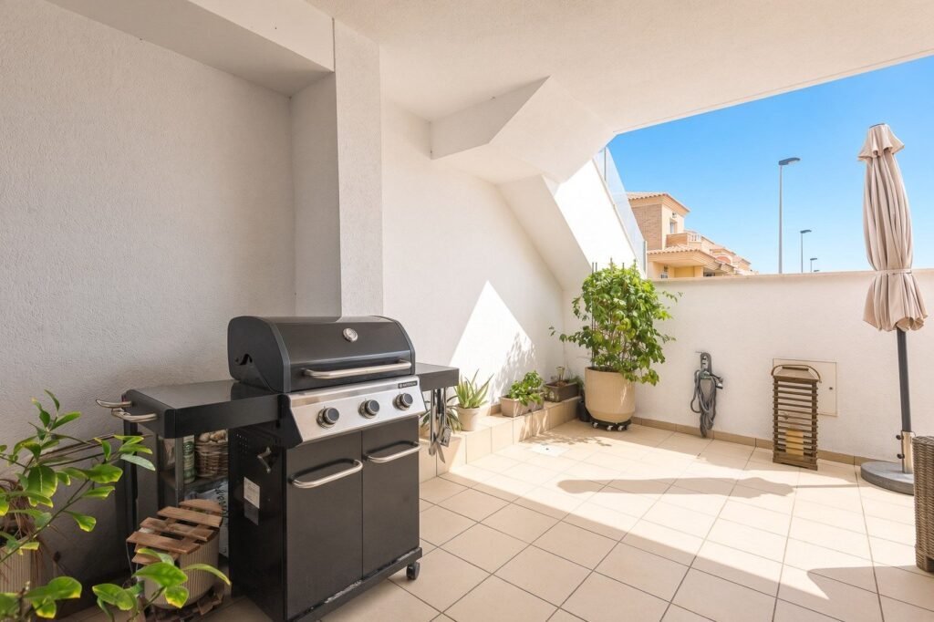 Kahden terassin koti San Pedro del Pinatarissa