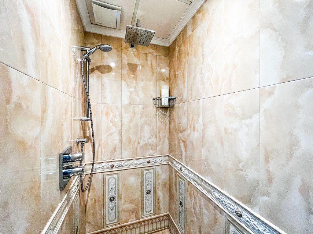 Plaša villa ar privātu baseinu – La Mata