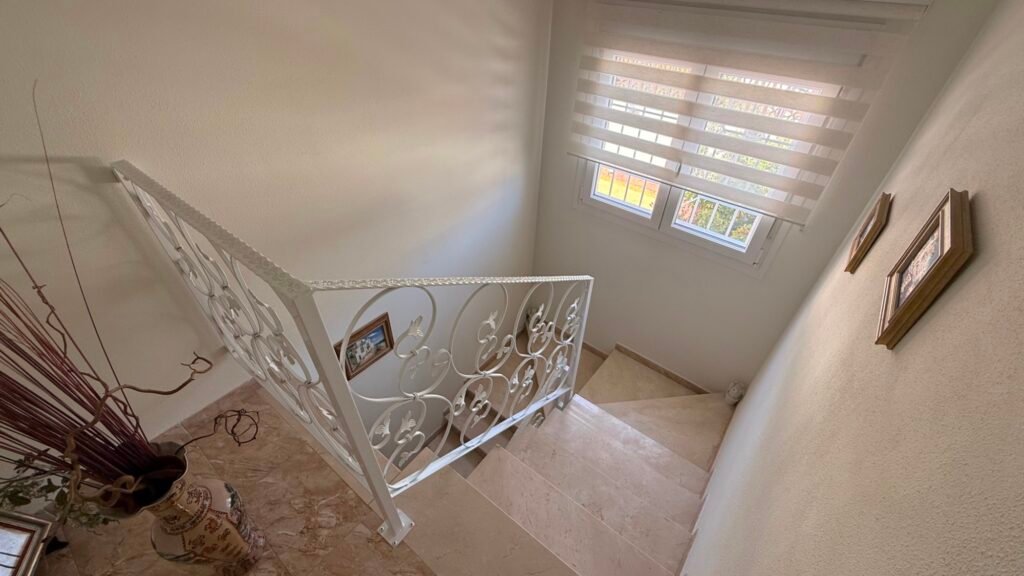 Tilava huvila omalla uima-altaalla – Los Balcones