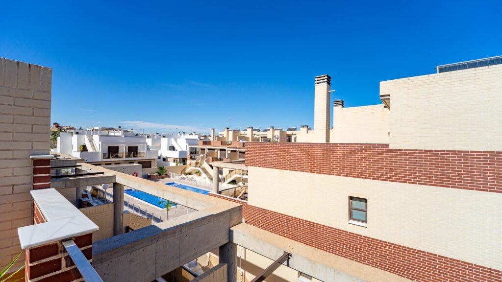 Būstas su privačia stogo terasa – Lomas de Cabo Roig