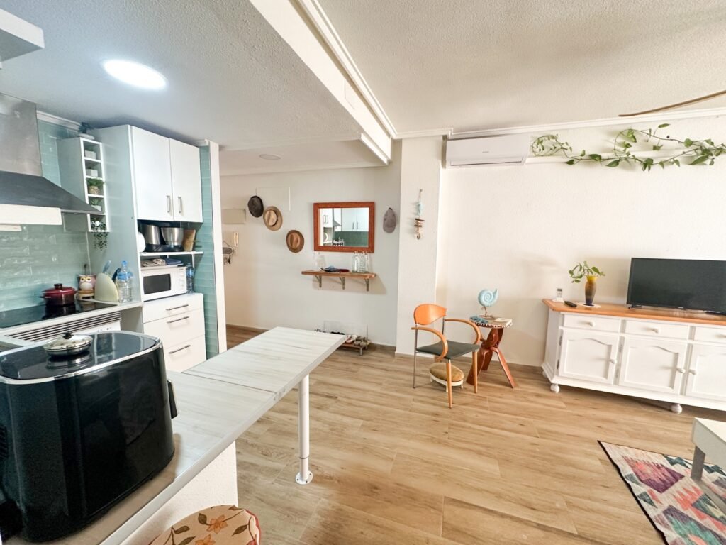 Oma patio lähellä rantaa – Playa del Cura