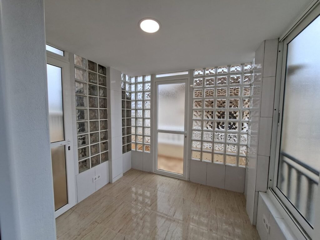 Viihtyisä bungalow aurinkoisiin päiviin – Playa Flamenca