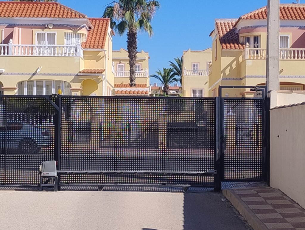 Mājīgs bungalo saulainām dienām – Playa Flamenca