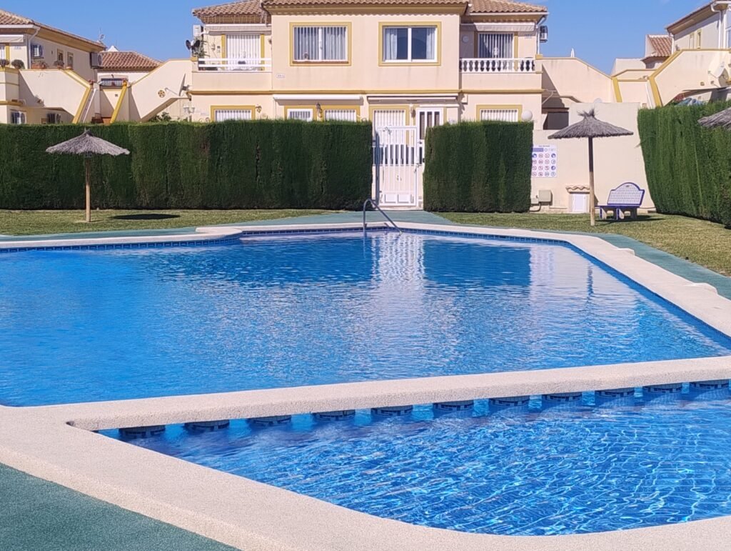 Mājīgs bungalo saulainām dienām – Playa Flamenca