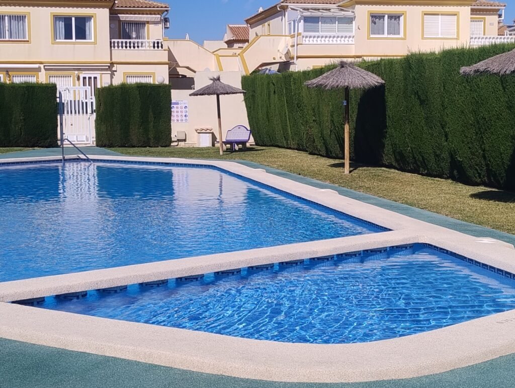 Mājīgs bungalo saulainām dienām – Playa Flamenca