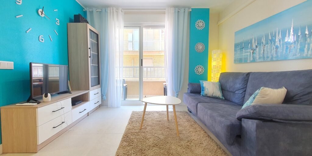 Odnowione mieszkanie przy morzu — Torrevieja