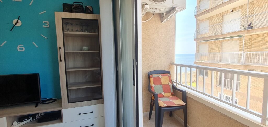 Odnowione mieszkanie przy morzu — Torrevieja