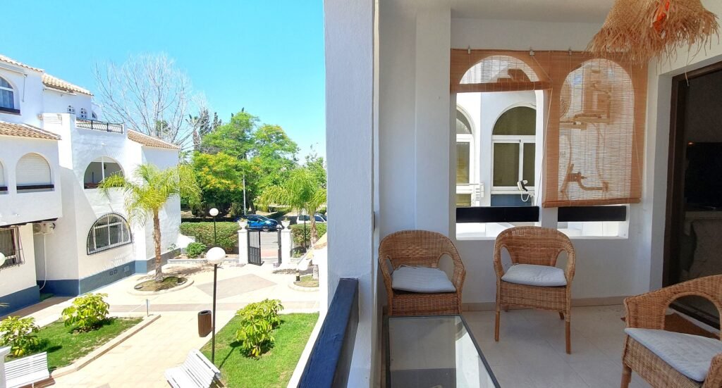 Apartamento con terraza en El Paraíso