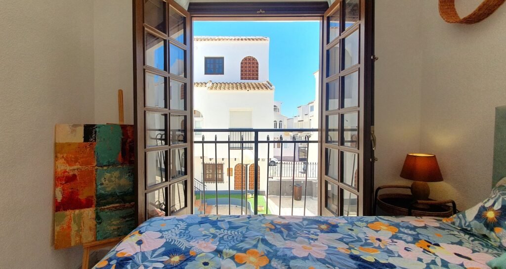 Apartamento con terraza en El Paraíso