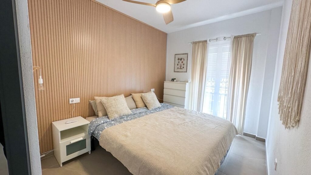 Bostad med egen takterrass – Playa Flamenca