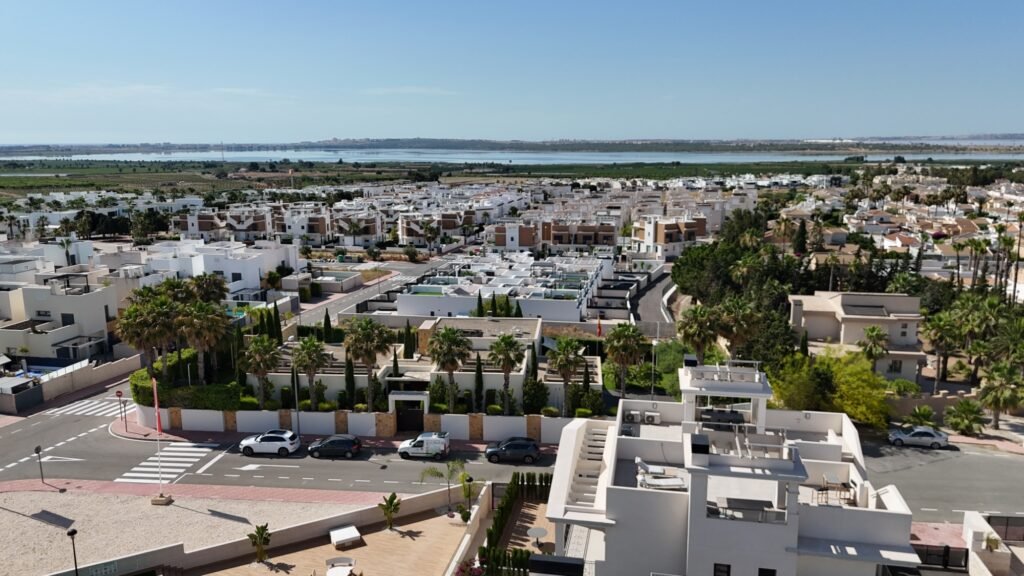 Mājoklis ar privātu dārzu – Ciudad Quesada
